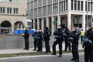 Polizeipräsident Markus Roehrl begrüßt 103 neue Polizeibeamte im Bergischen Land
