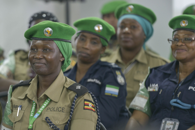 POL-DN: Girls' Day in der Juelicher Polizeiwache: 14 Schülerinnen gewinnen Einblicke
