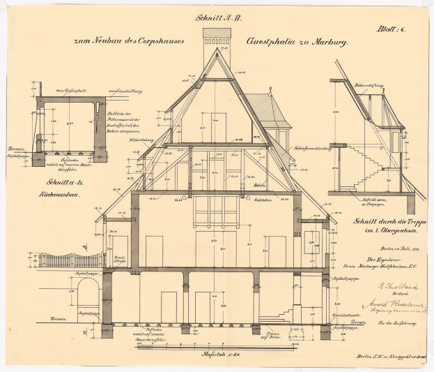 Schwarzes und weißes Architekturzeichnung eines Hauses mit zahlreichen Fenstern und einem Dach, beschriftet als das erste Haus in Deutschland, begleitet von detaillierten Plänen und Text.
