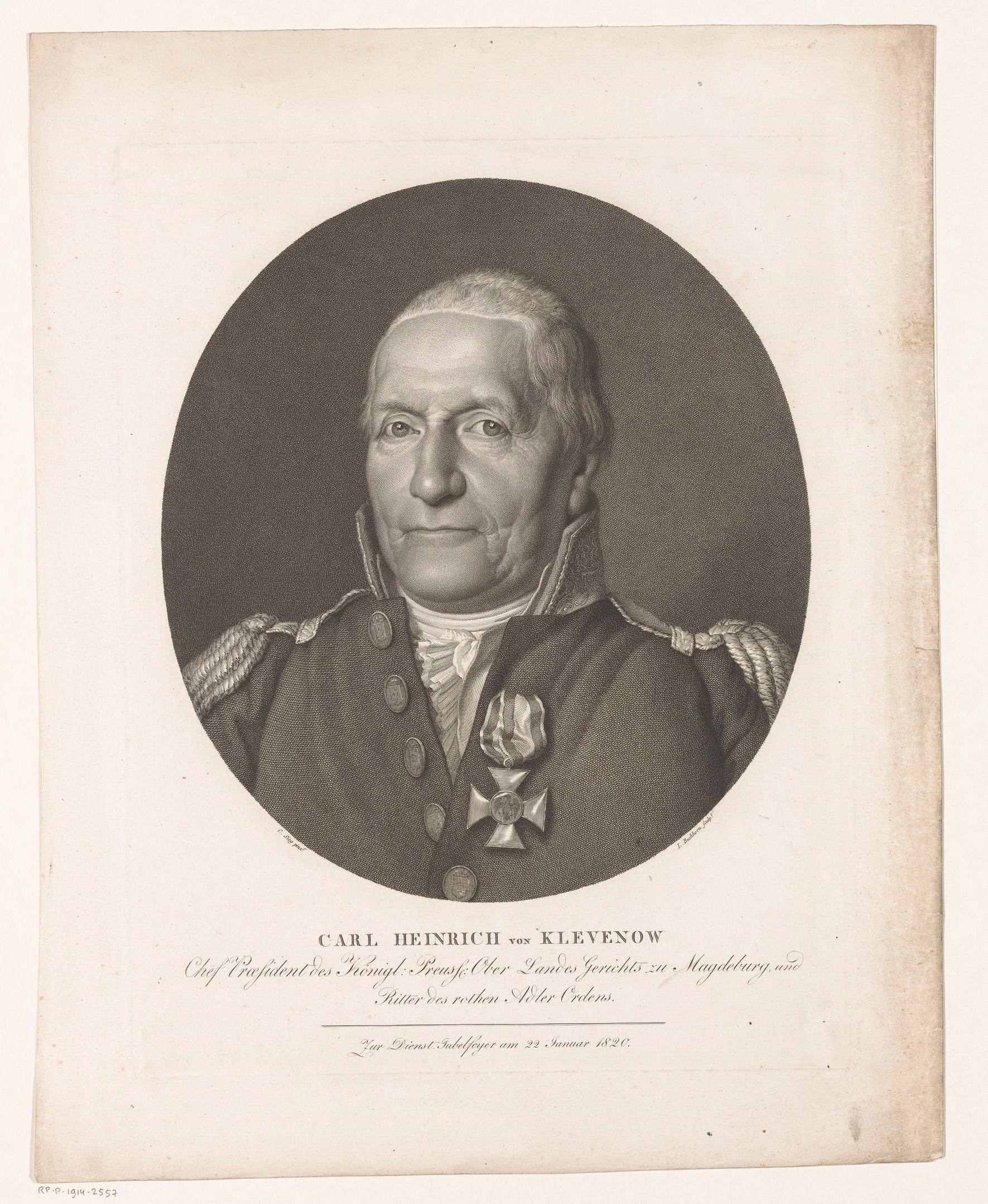 Schwarzes und weißes Porträt von Carl Heinrich von Klevenow in Militäruniform mit Text unten.